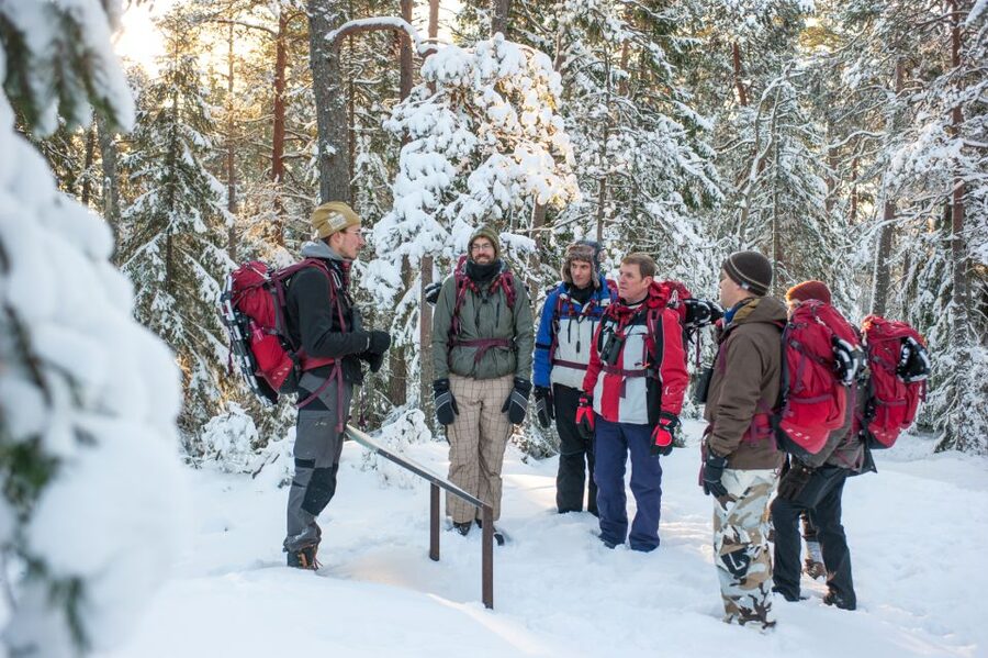 Stockholm: Winter Snowshoe Full-Day Hike - What you need to wear