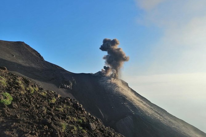 Stromboli: sunset trekking to Sciara del Fuoco - Ashàra - Who should book this hike