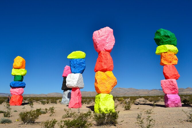 Sunset Hike and Photography Tour near Red Rock with Optional 7 Magic Mountains - What the $149 price really covers