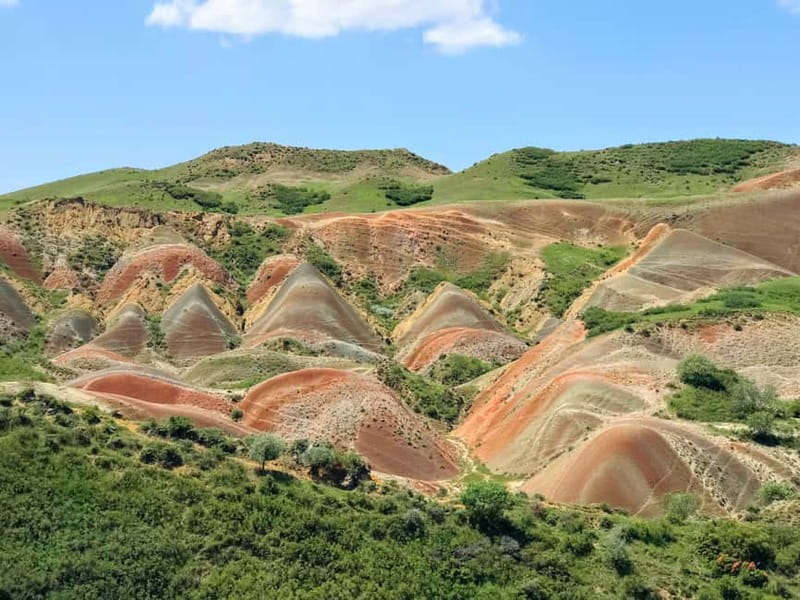 Tbilisi: Real Adventure – Gareja & Rainbow Desert 4x4 + Hike - Why this 4x4 day reaches more than a standard bus tour