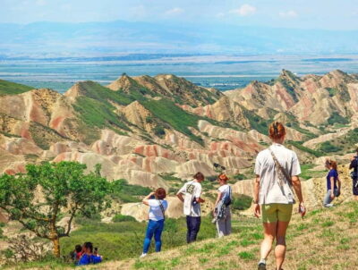 Tbilisi: Real Adventure – Gareja & Rainbow Desert 4×4 + Hike
