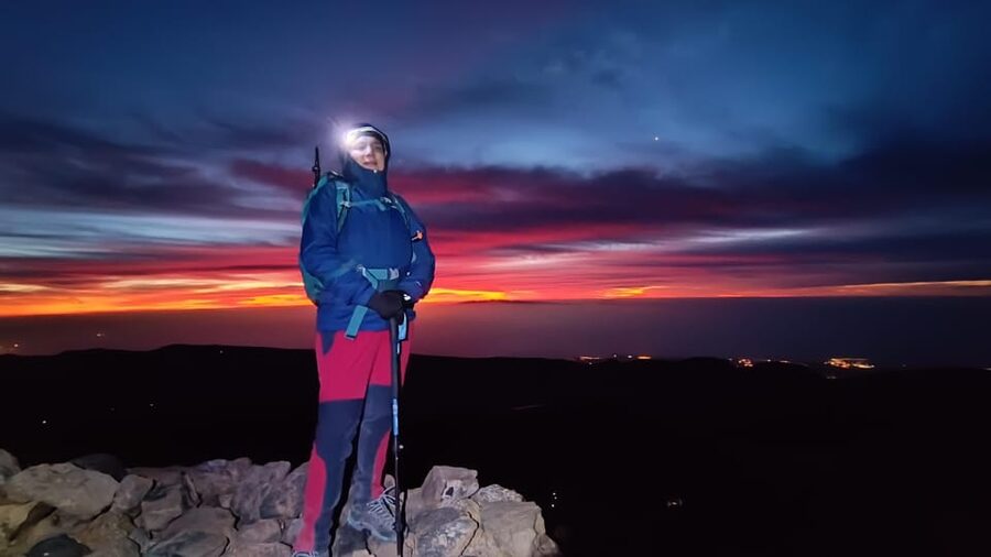 Tenerife: Teide Night Hike to Watch Sunrise and Shadow - The descent and optional cable car