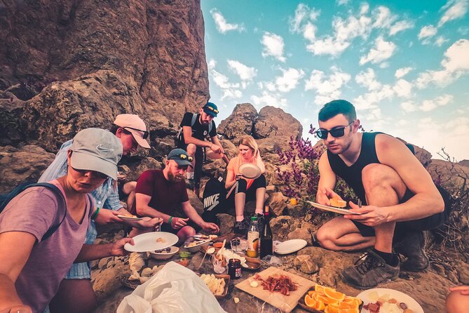 The Volcano Heart Tour: Hiking, Tasting and Sunset Experience - Pico de Las Nieves turns the day into a sunset trip