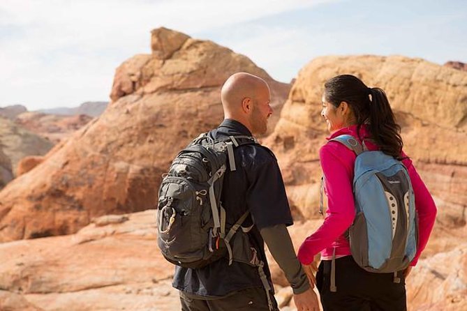 Valley of Fire Guided Hike from Las Vegas - White Domes Trail and natural rock corridors