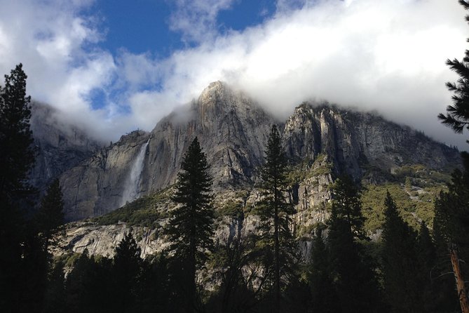 Yosemite Valley Private Hiking Tour - A private Yosemite day that changes with your group